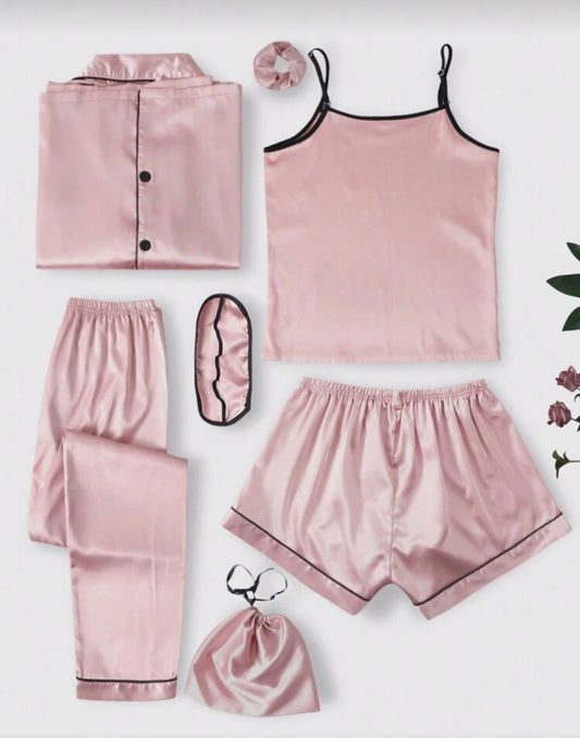 Луксозен дамски сатенен пижамен комплект – 7 части