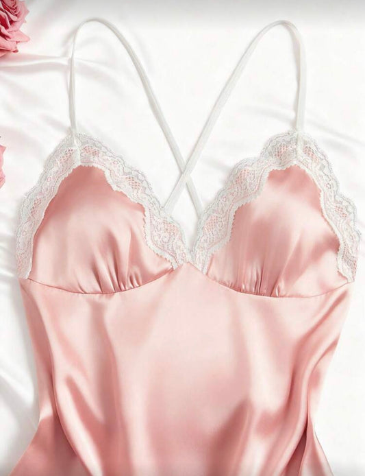 Vibe Lingerie — Silk Temptation Нощница