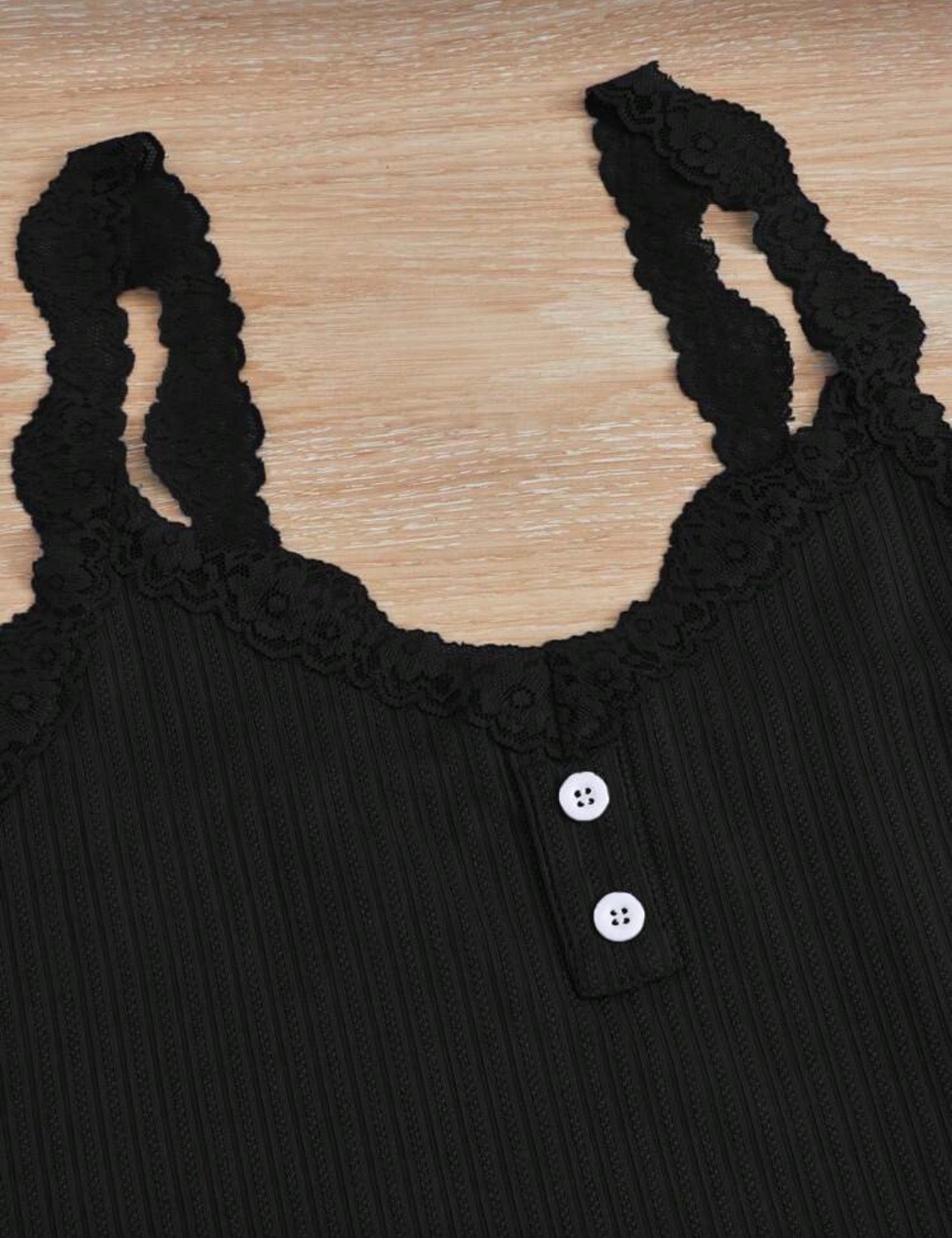 Черeн дамски комплект за сън и домашно облекло – 3 части с дантела