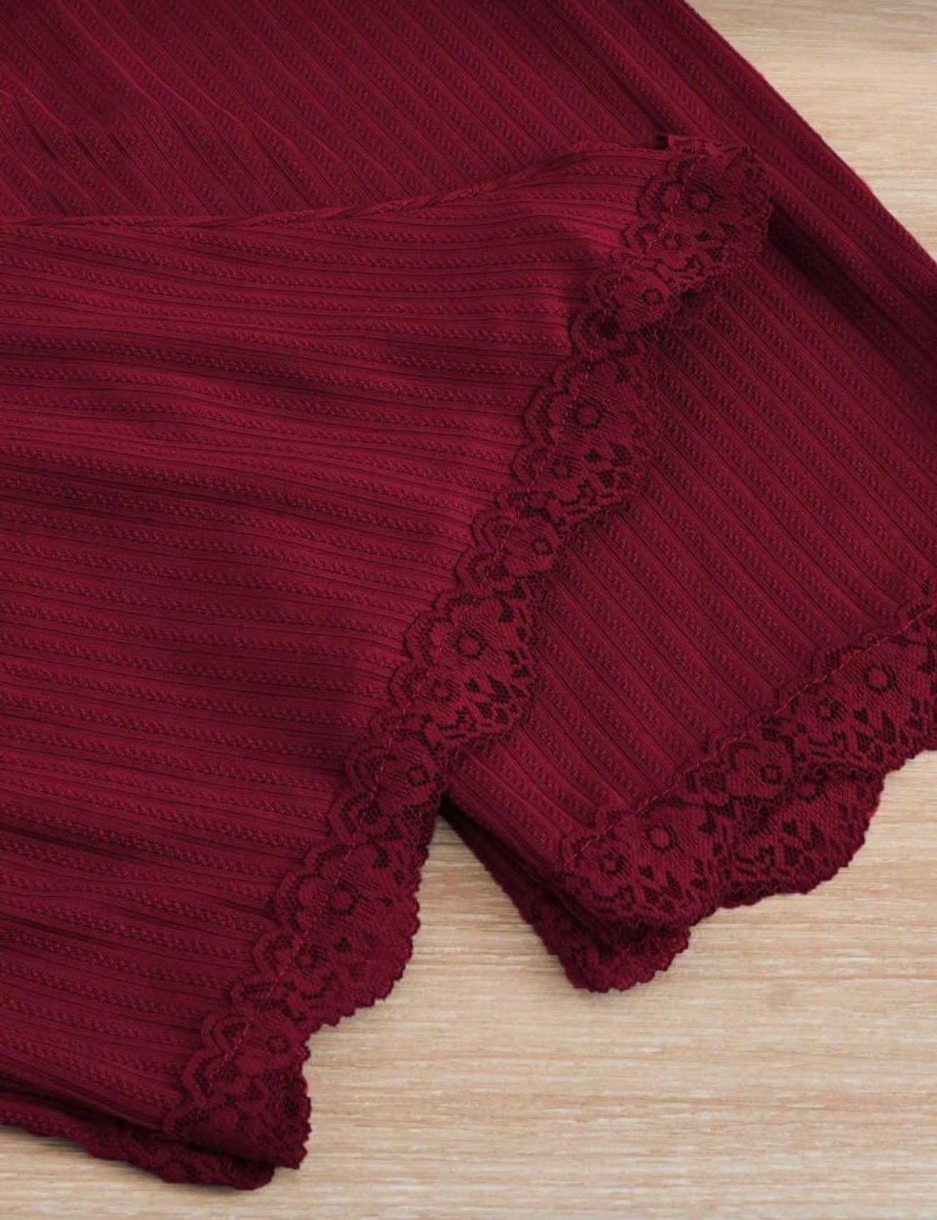 Бордо дамски комплект за сън и домашно облекло – 3 части с дантела